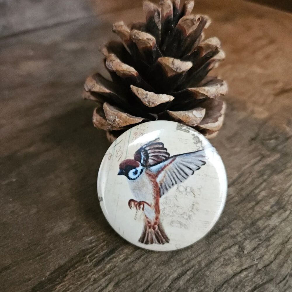 Happy Flying Sparrow (big button)